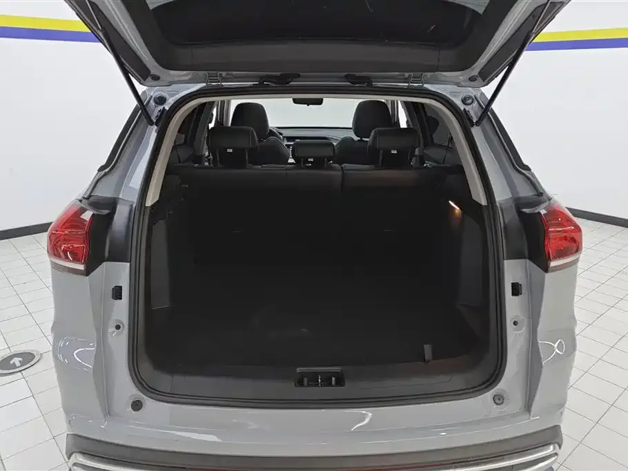 Geely Boyue 2022 из CN, фото 8