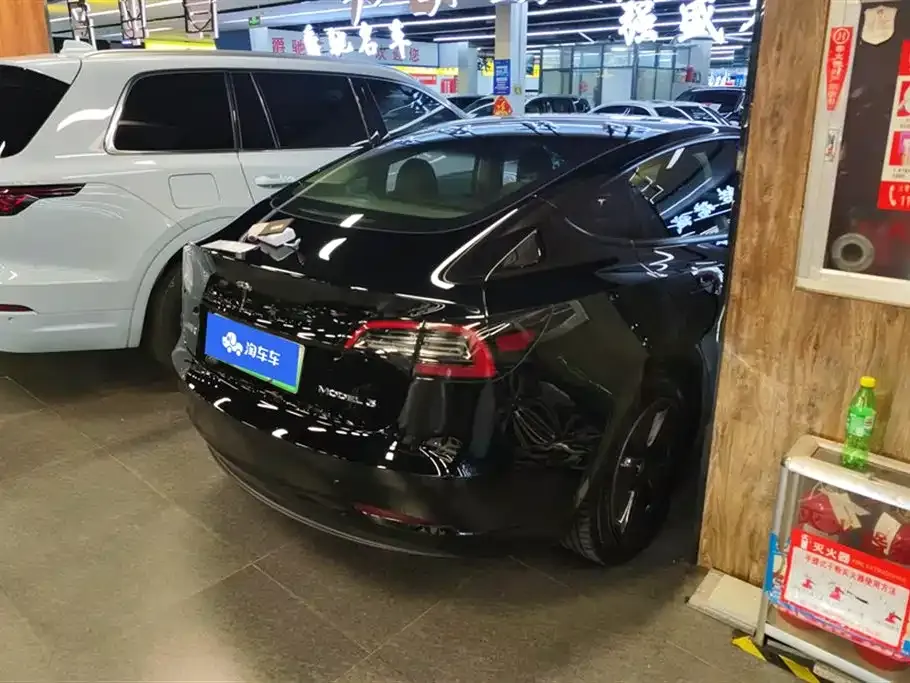 Tesla Model 3 2021 из CN, фото 10