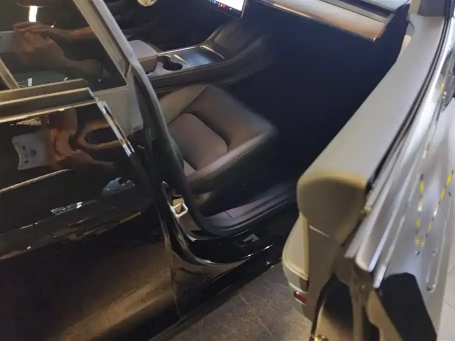 Tesla Model 3 2021 из CN, фото 6