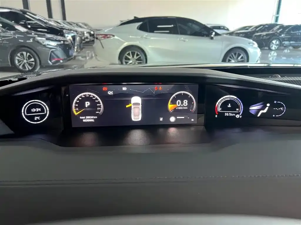 Changan UNI-V 2023 из CN, фото 7