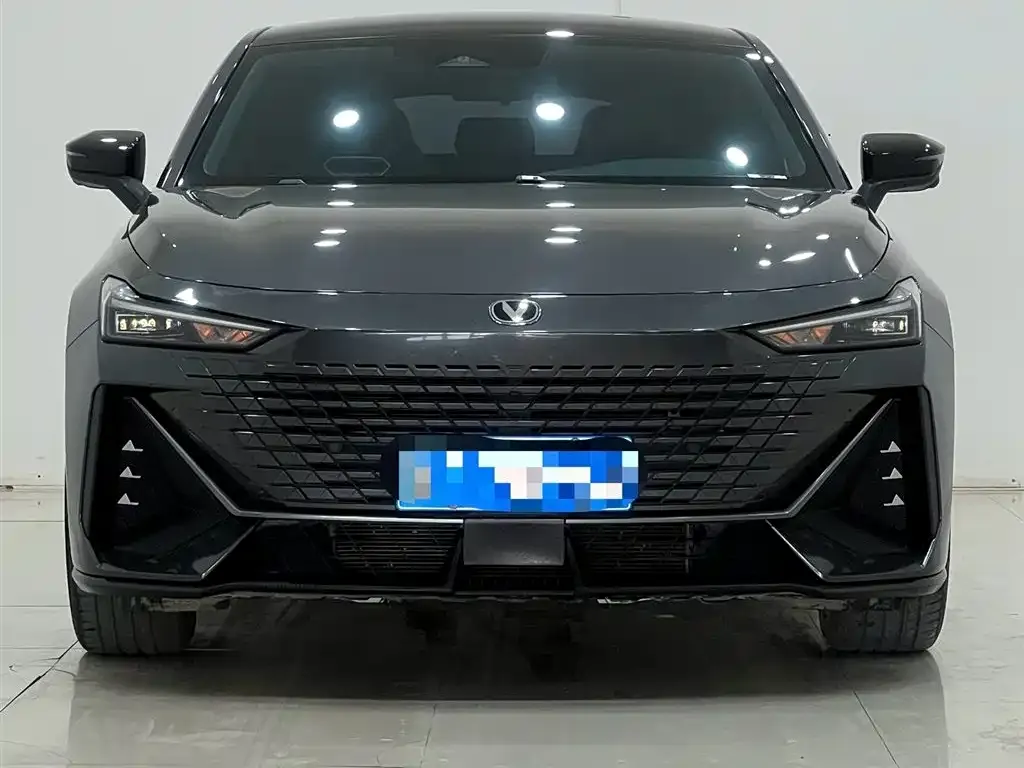 Changan UNI-V 2023 из CN, фото 6