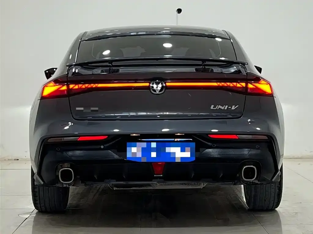 Changan UNI-V 2023 из CN, фото 4