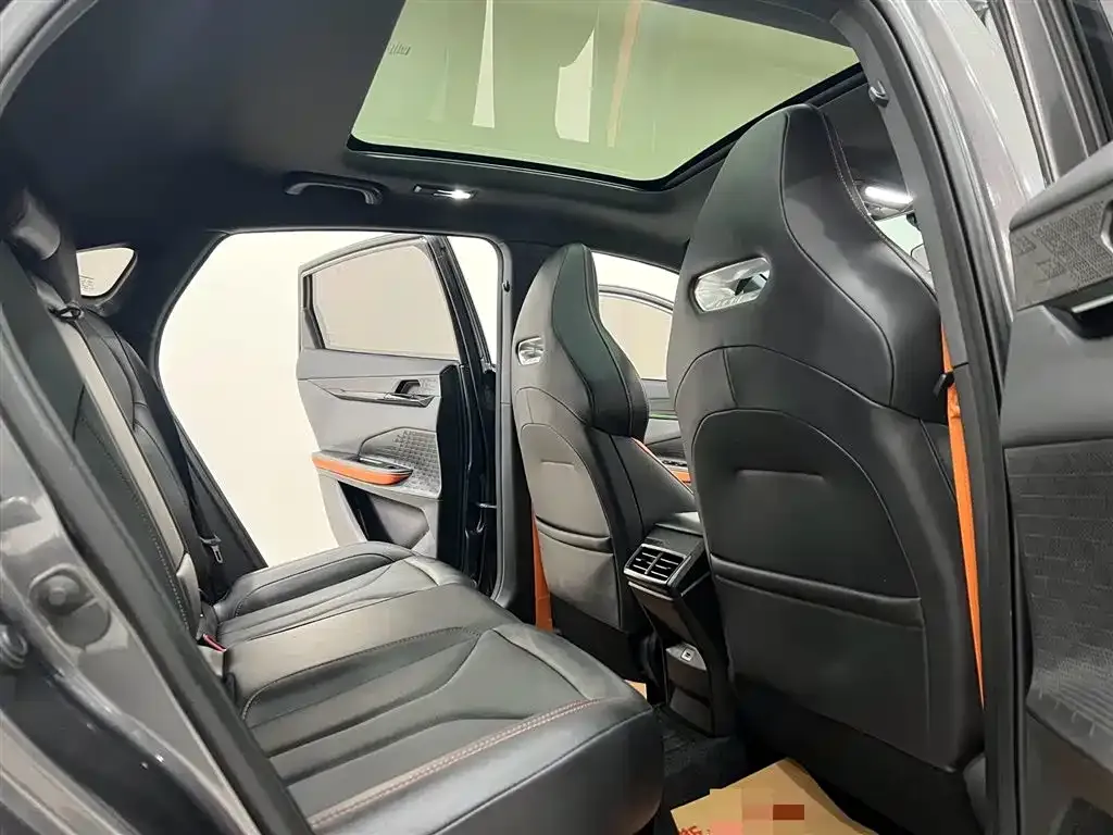 Changan UNI-V 2023 из CN, фото 9