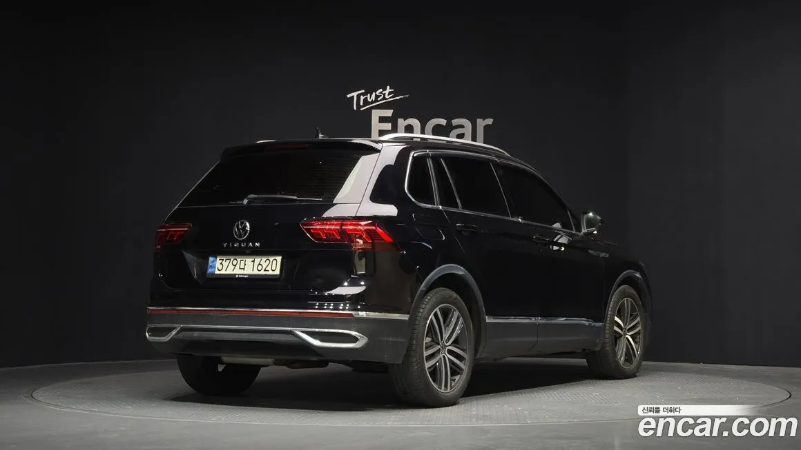 Volkswagen Tiguan 2021 из KR, фото 2