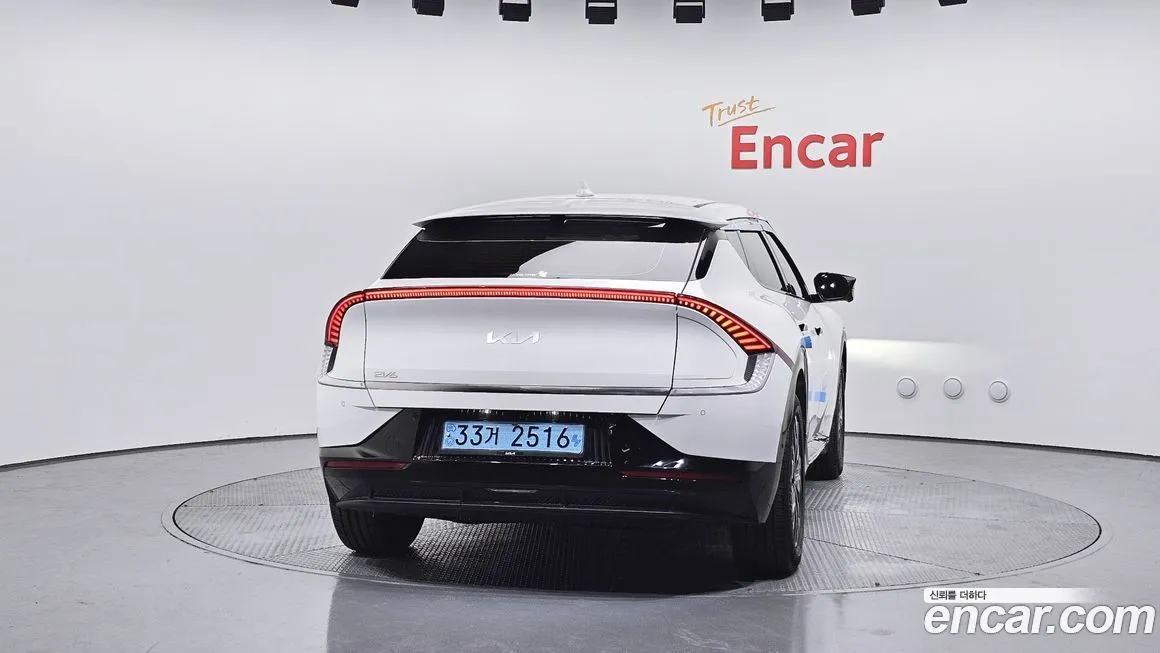 Kia EV6 — фото 4