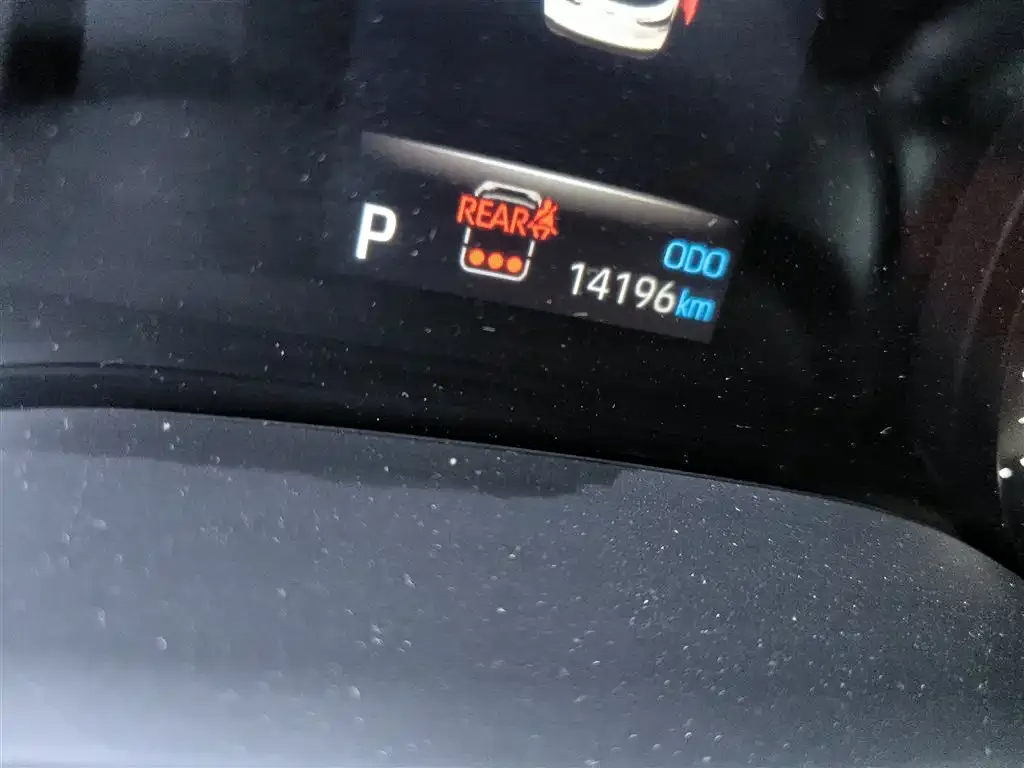 Toyota Sienna 2023 из CN, фото 4