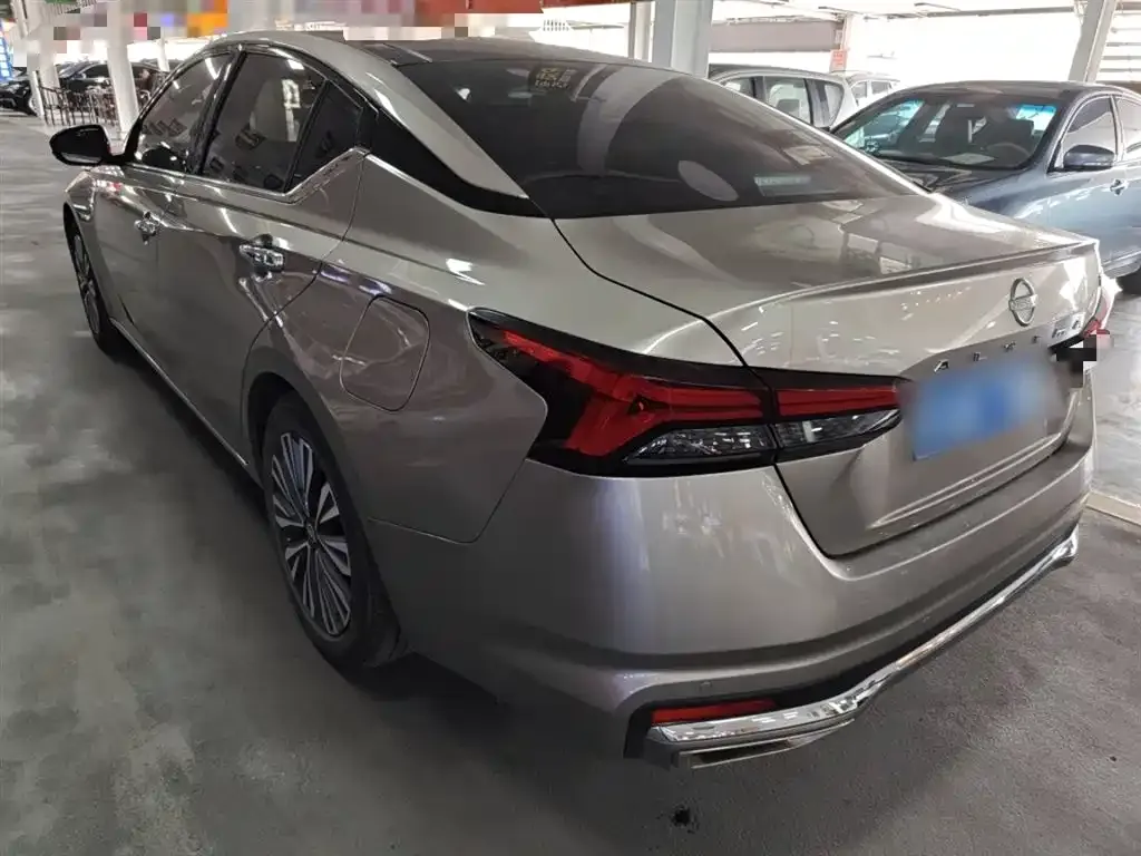 Nissan Teana 2023 из CN, фото 2