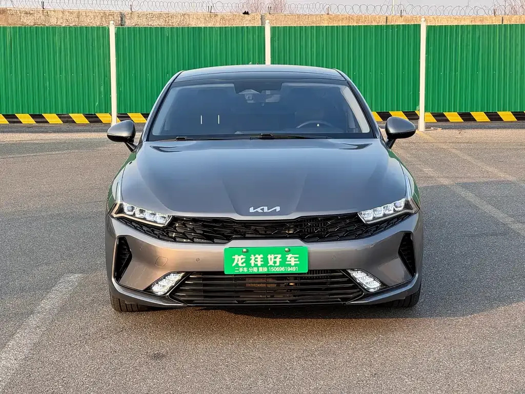 Kia K5 — фото 10