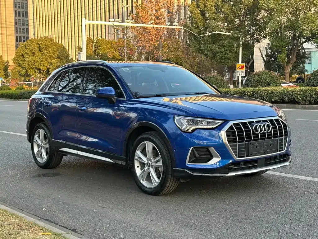 Audi Q3 — фото 3