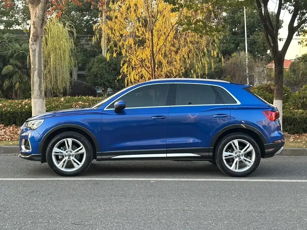 Audi Q3 — фото 4