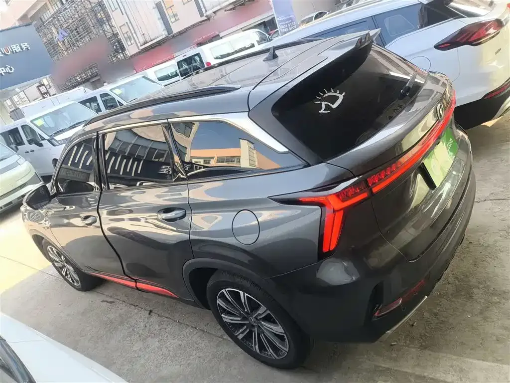 Changan CS75PLUS — фото 10