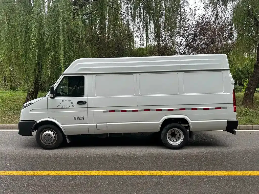 IVECO Daily — фото 10