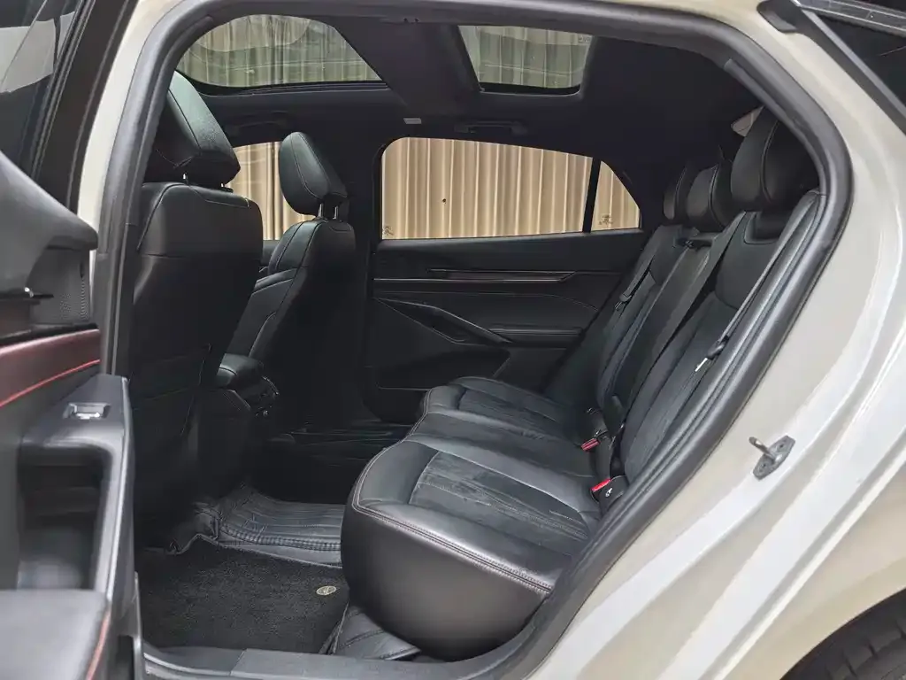Ford Mondeo 2023 из CN, фото 10