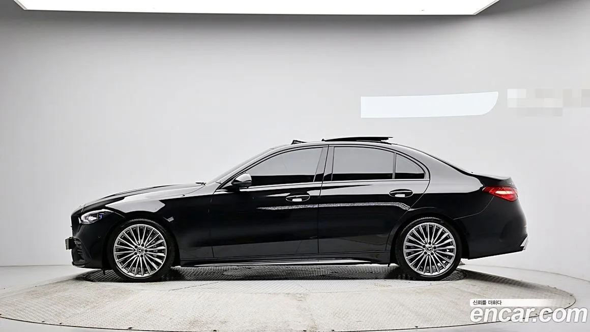 [object Object] C-Class 2024 из KR, фото 2