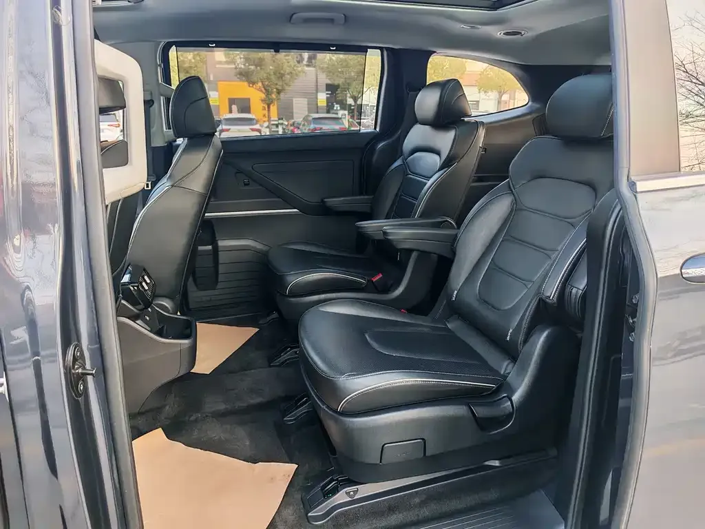 Hyundai Custo — фото 2