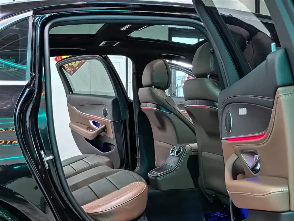 Mercedes-Benz E-Class 2021 из CN, фото 5