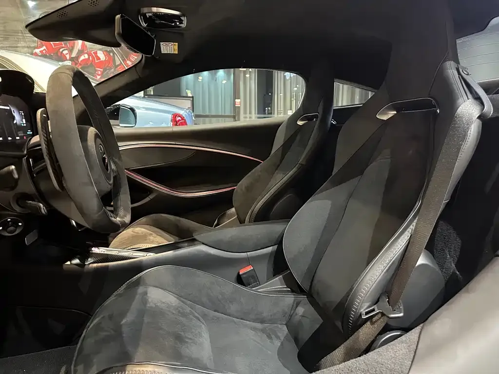 McLaren Artura 2024 из CN, фото 5