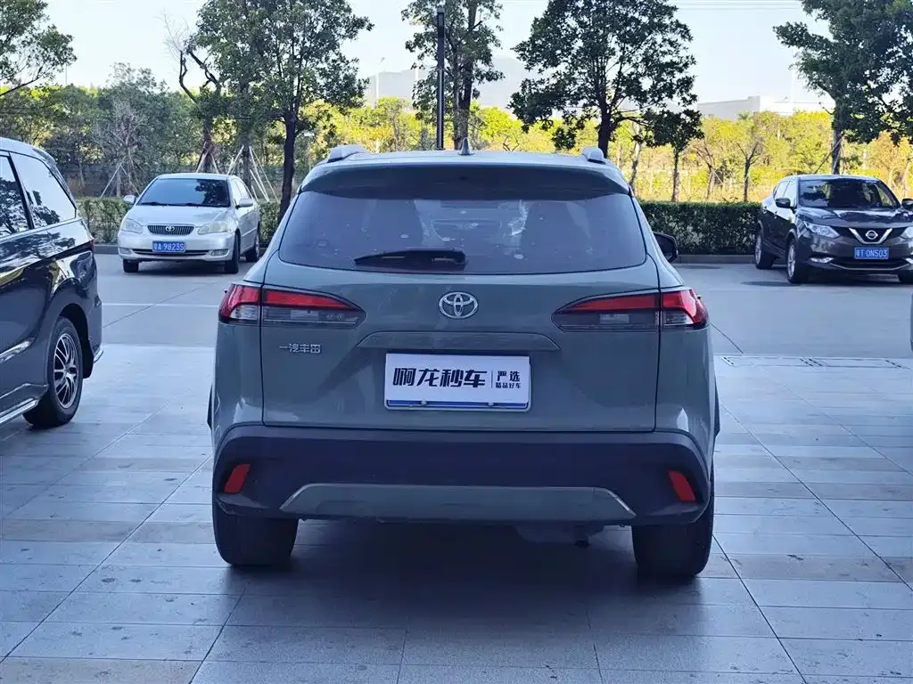 Toyota Corolla Cross 2022 из CN, фото 3