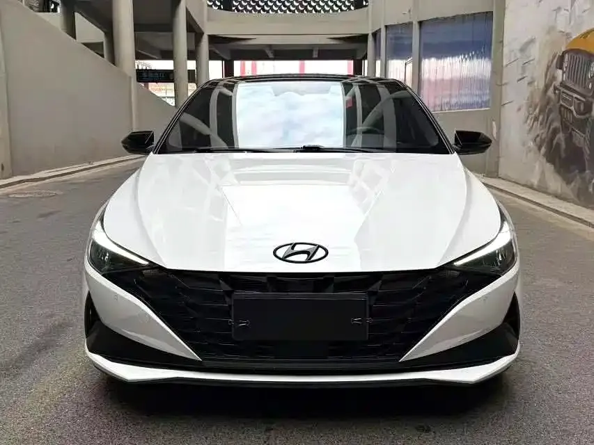 Hyundai Elantra 2023 из CN, фото 3