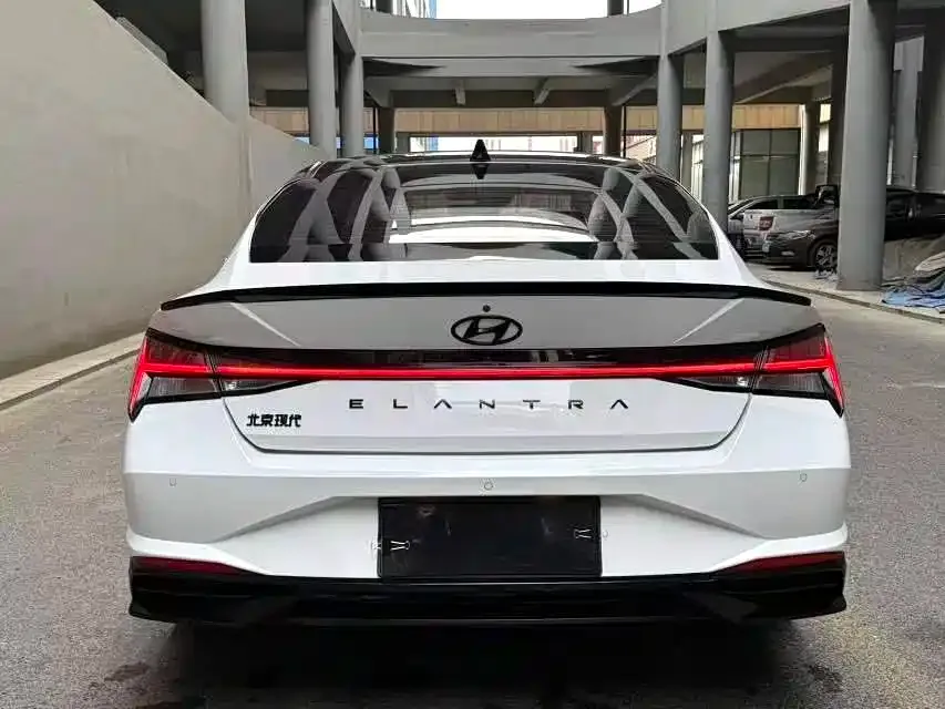 Hyundai Elantra 2023 из CN, фото 4