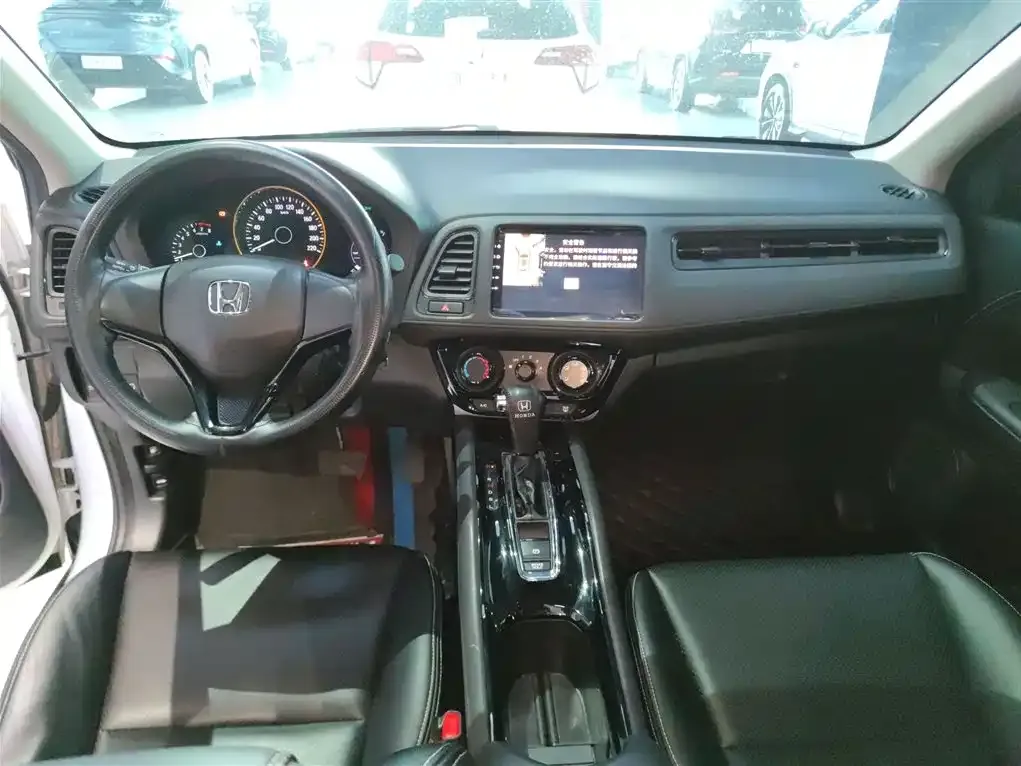 Honda Vezel 2021 из CN, фото 8