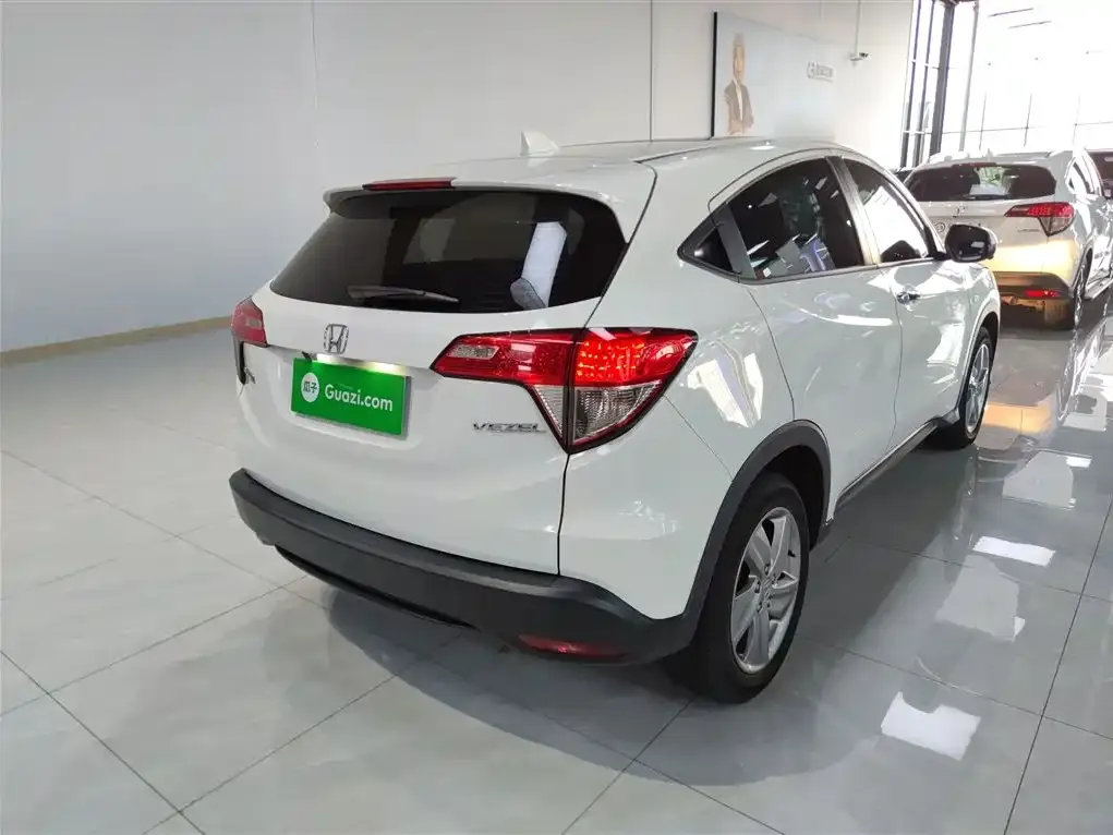 Honda Vezel 2021 из CN, фото 3