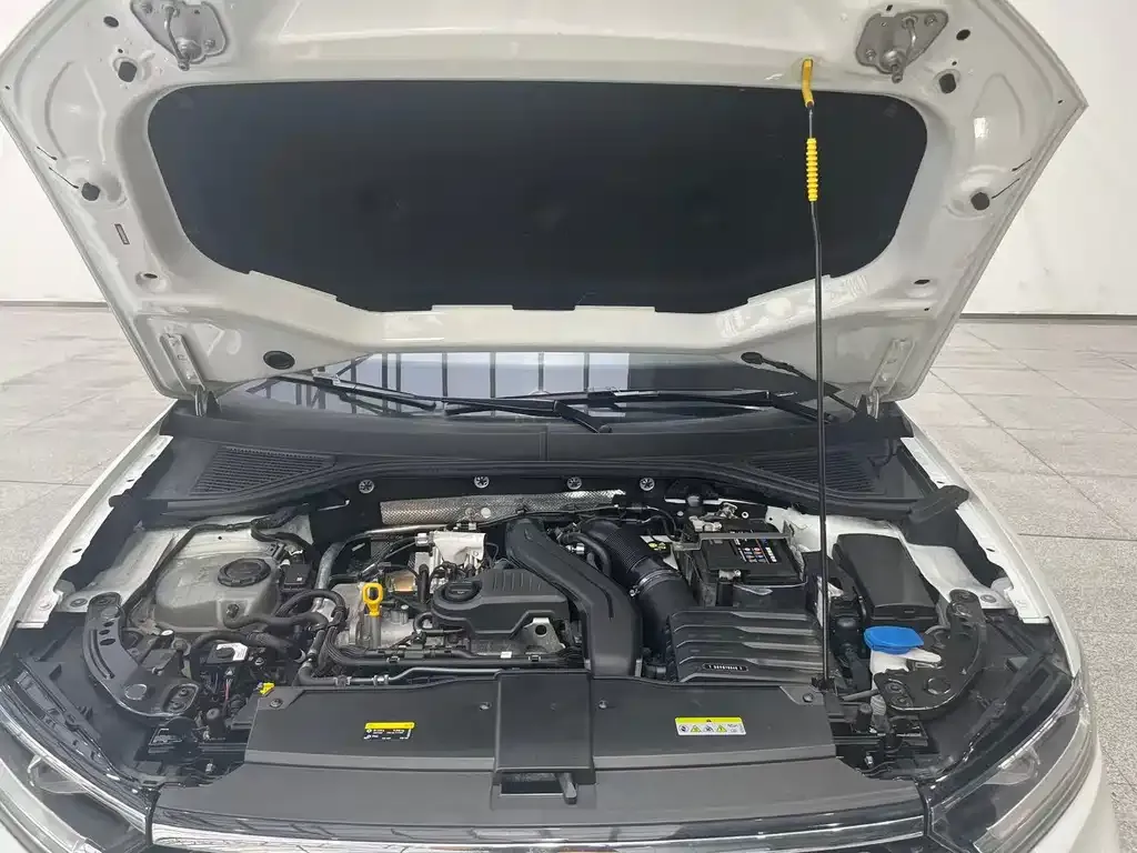 Volkswagen T-Roc 2024 из CN, фото 10