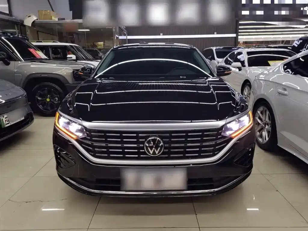 Volkswagen Passat — фото 4