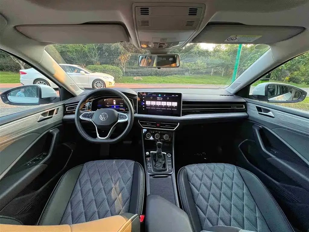 Volkswagen Sagitar 2023 из CN, фото 8