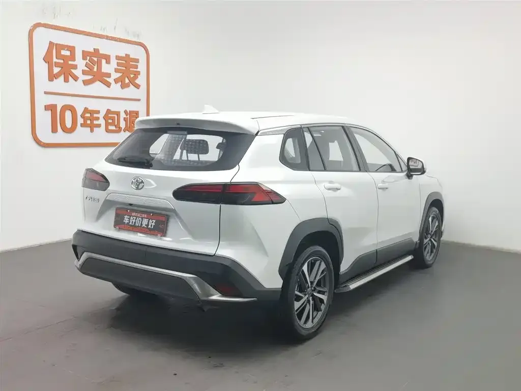 Toyota Frontlander 2022 из CN, фото 3