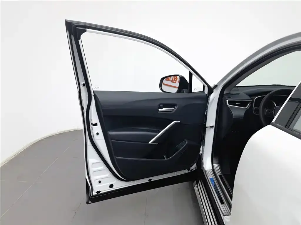 Toyota Frontlander 2022 из CN, фото 6