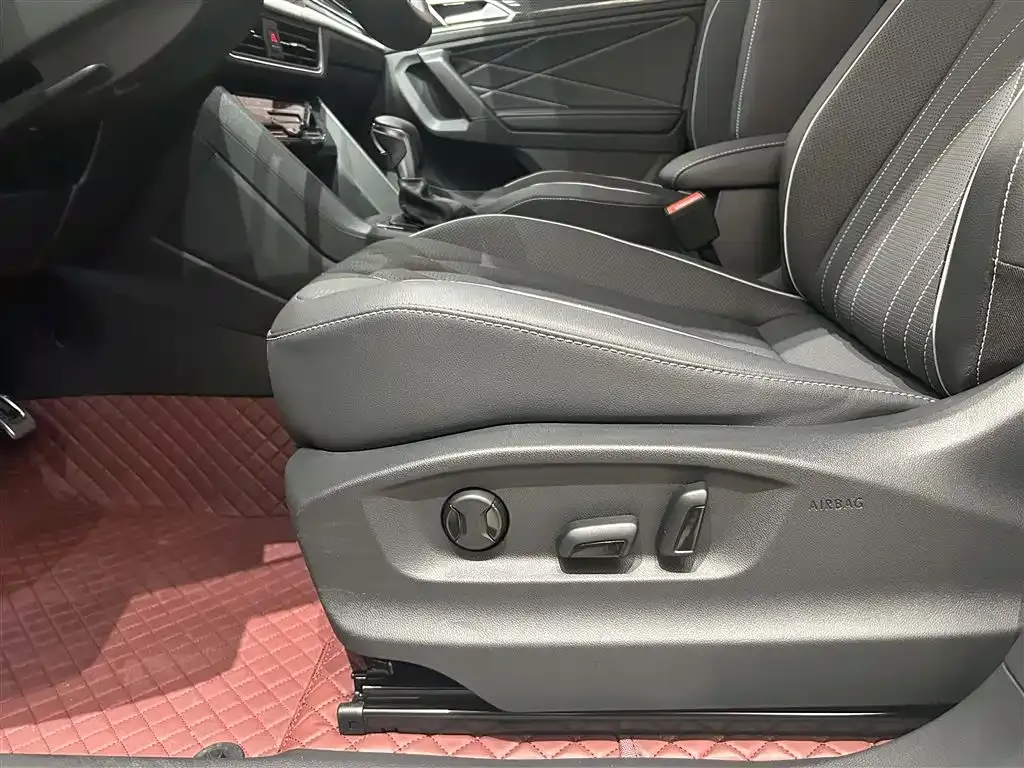 Volkswagen Tiguan L 2022 из CN, фото 7