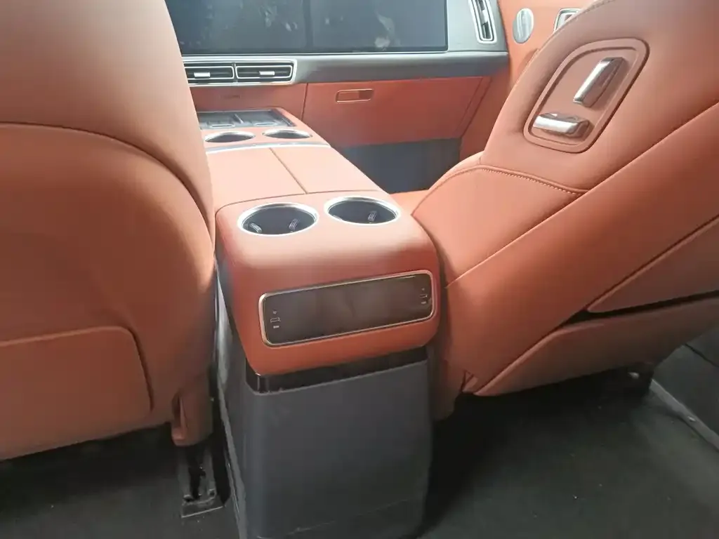 Li Auto L9 2024 из CN, фото 2