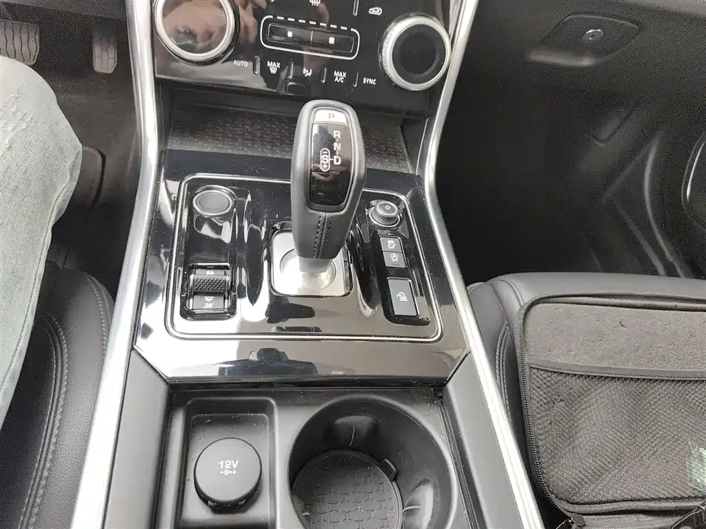 Jaguar XEL 2021 из CN, фото 7