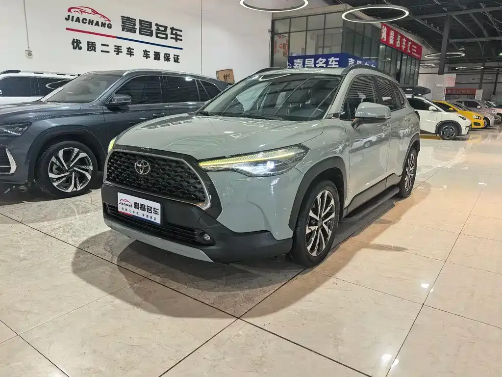 Toyota Corolla Cross 2022 из CN, фото 1