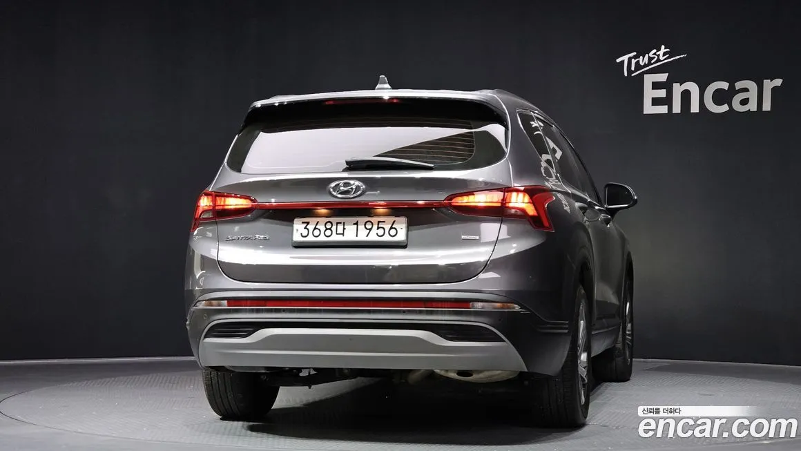Hyundai Santafe 2023 из KR, фото 2