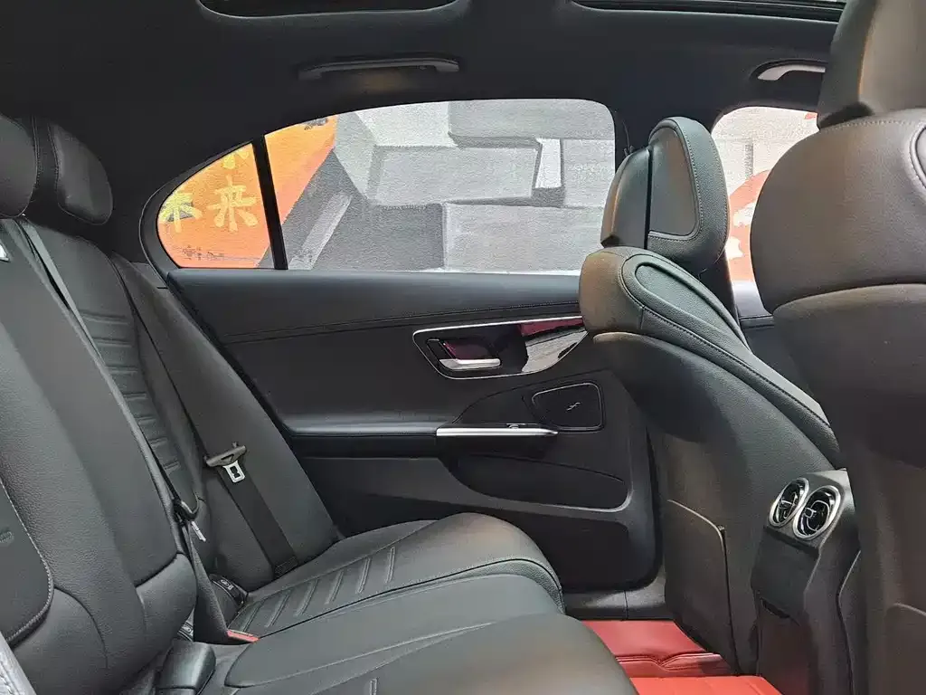 Mercedes-Benz C-Class 2023 из CN, фото 2