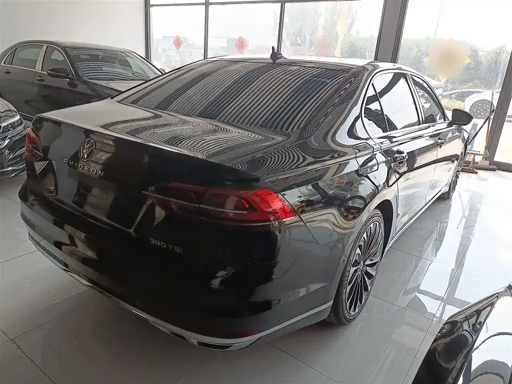 Volkswagen Phideon 2022 из CN, фото 9
