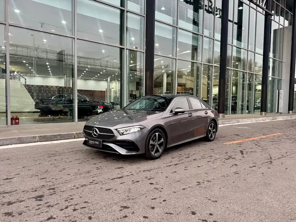 Mercedes-Benz A-Class — фото 1