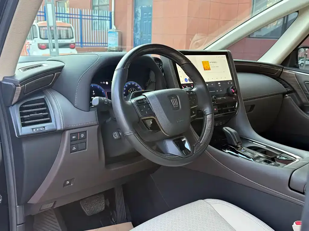 Toyota Vellfire 2024 из CN, фото 4