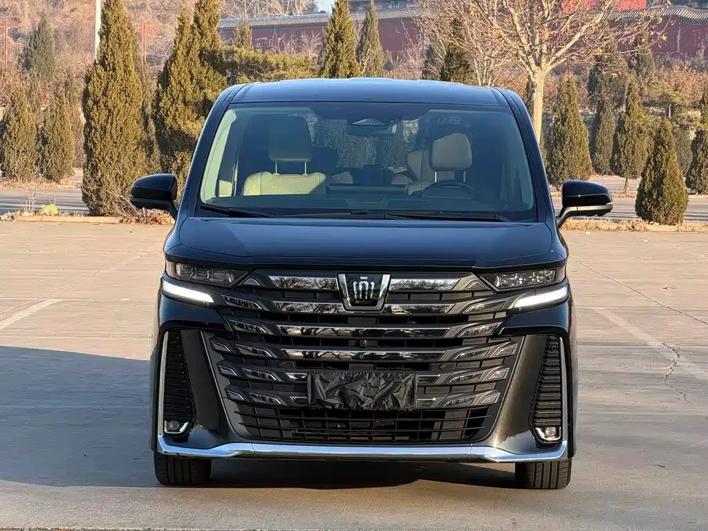 Toyota Vellfire 2024 из CN, фото 10