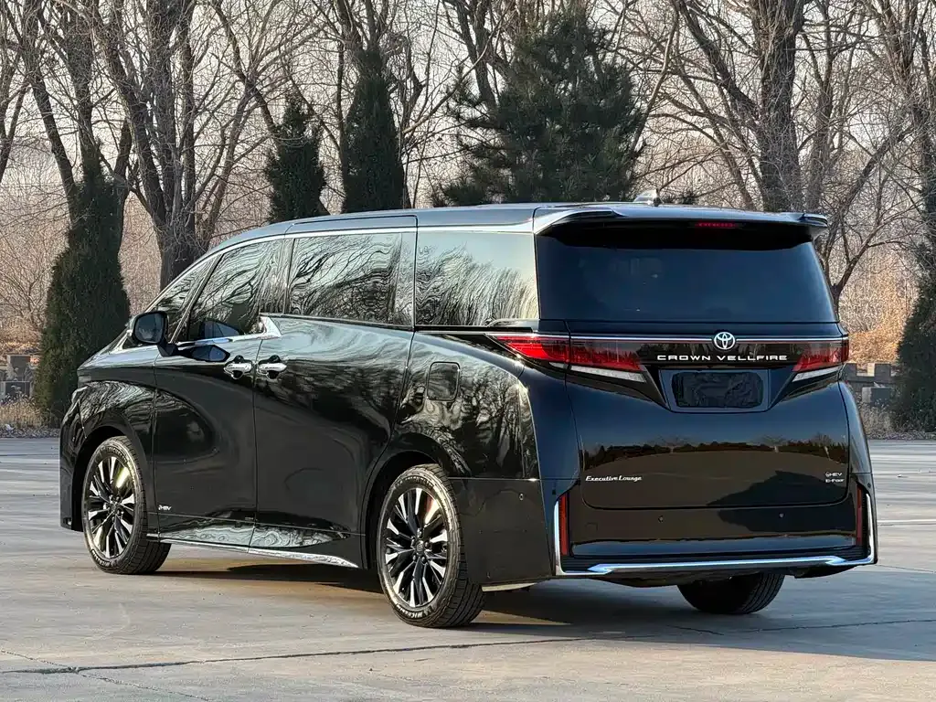 Toyota Vellfire 2024 из CN, фото 6