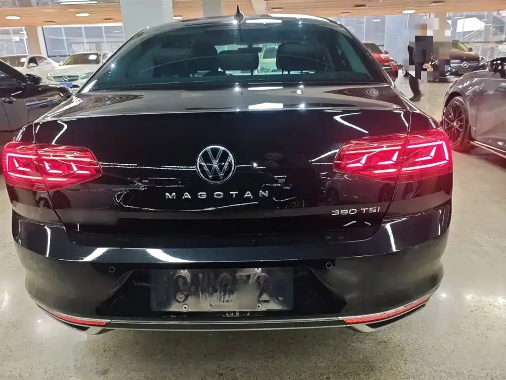 Volkswagen Magotan 2022 из CN, фото 10