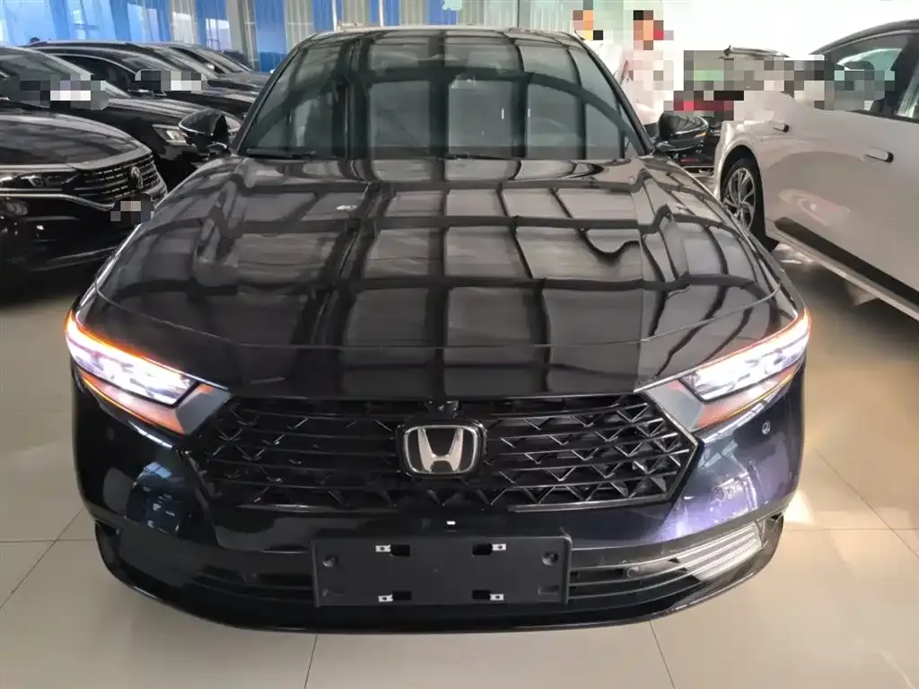 Honda Accord 2024 из CN, фото 3