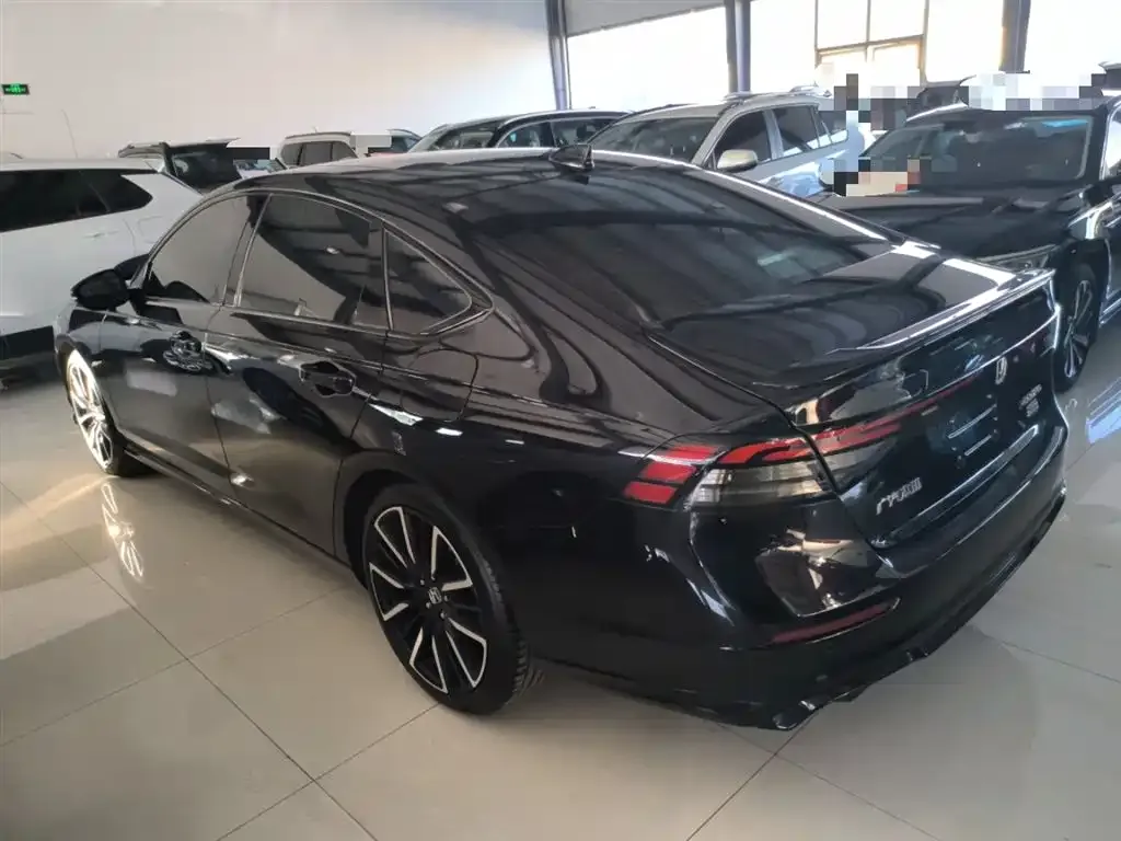Honda Accord 2024 из CN, фото 9