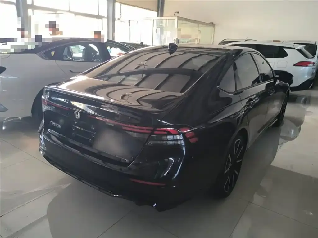 Honda Accord 2024 из CN, фото 10
