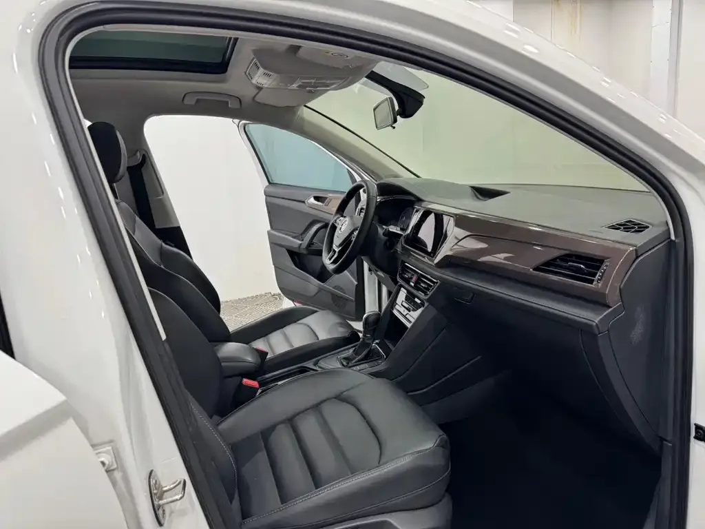 Volkswagen Tharu 2021 из CN, фото 2
