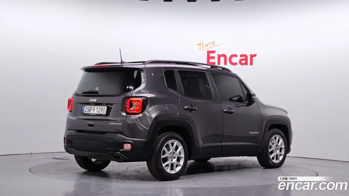 Jeep Renegade 2021 из KR, фото 3