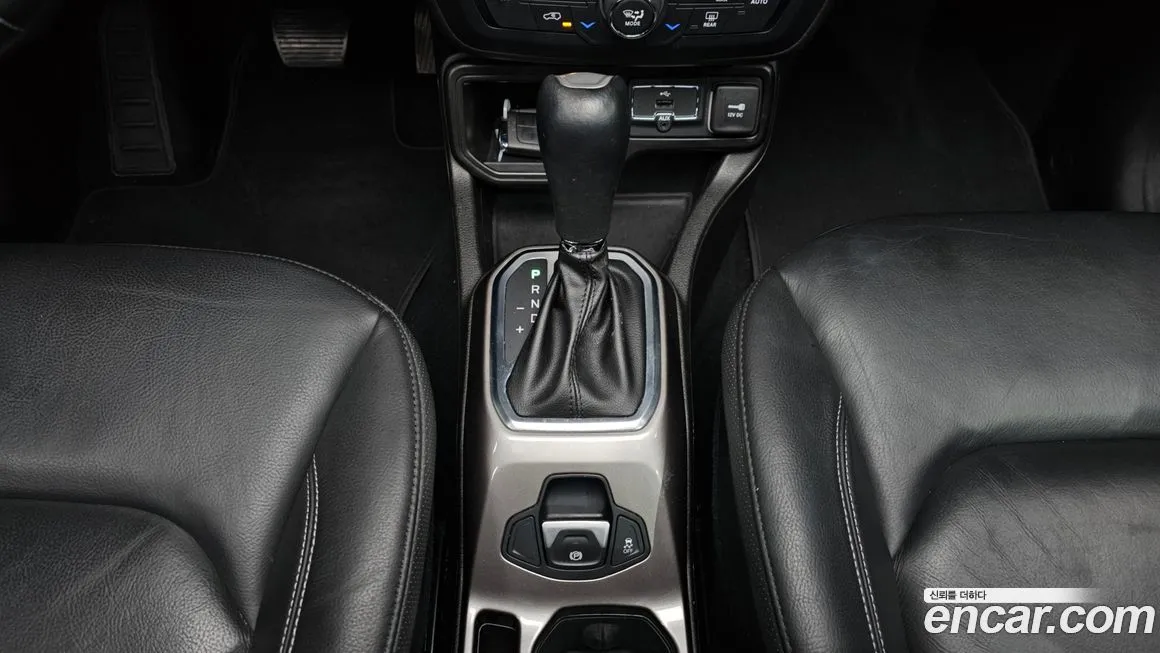 Jeep Renegade 2021 из KR, фото 7