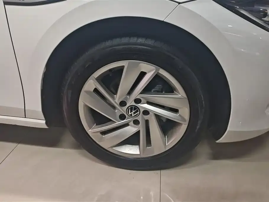 Volkswagen Lamando 2023 из CN, фото 4